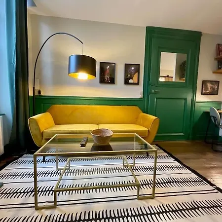 Les Coulisses Centre - Parking Moto Et Vélo - Wifi - Couchage 1 Grand Lit - Géré Par Prestazen'services Verdun